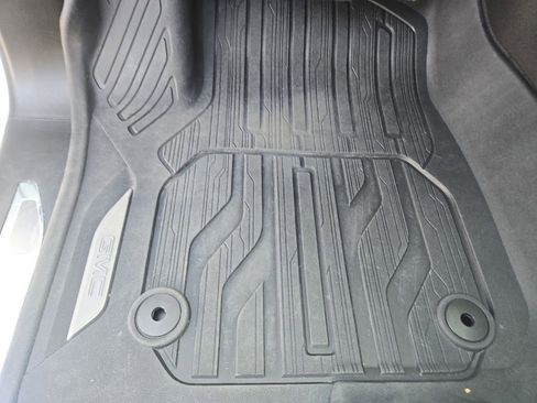 Used 2025 GMC Sierra 3500 Denali w/ Denali Reserve Package AWD/4WD image 11