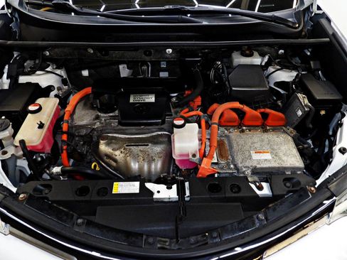 Used 2016 Toyota RAV4 XLE image 24