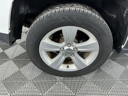 Used 2015 Jeep Patriot Limited w/ Sun/Sound Group image 17