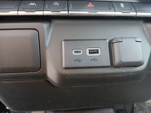 New 2026 Chevrolet Silverado 1500 W/T image 46