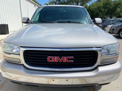 Used 2004 GMC Yukon XL SLT w/ Preferred Equipment Group RWD image 8