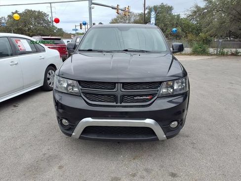 Used 2016 Dodge Journey Crossroad FWD image 2