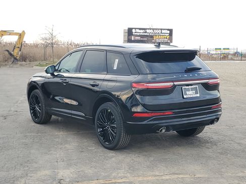 New 2026 Lincoln Corsair Premiere image 3
