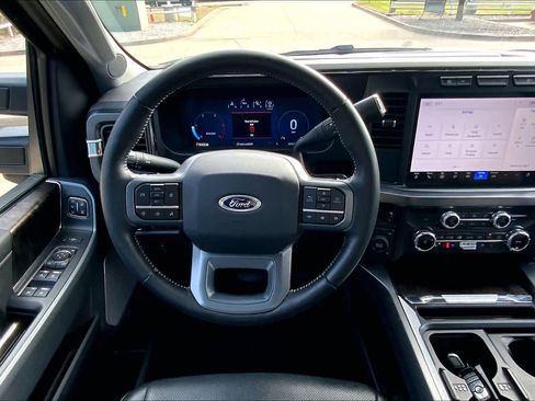 Used 2024 Ford F250 Lariat AWD/4WD image 6