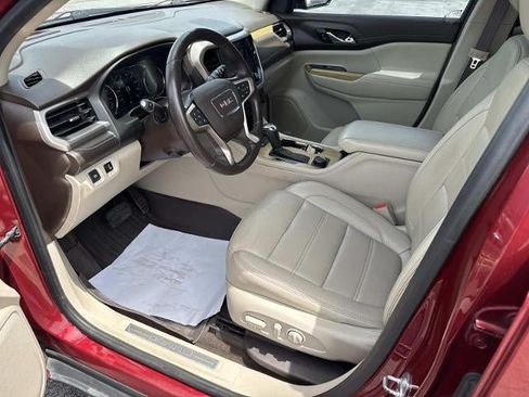 Used 2019 GMC Acadia Denali w/ Technology Package AWD/4WD image 13