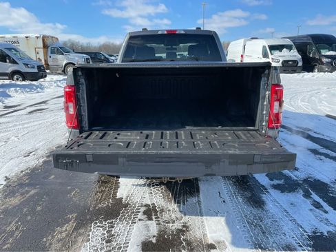 Used 2022 Ford F150 XLT w/ Trailer Tow Package AWD/4WD image 11