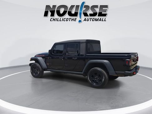 Used 2023 Jeep Gladiator Mojave AWD/4WD image 6
