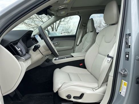 New 2026 Volvo XC90 B6 Ultra w/ Protection Package image 14