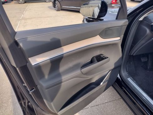 New 2025 Volvo EX90 Plus image 11