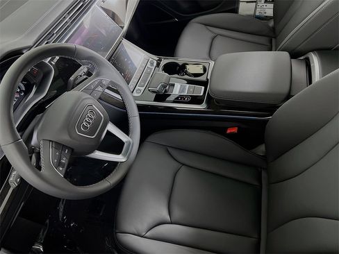 New 2026 Audi Q7 2.0T Premium image 23