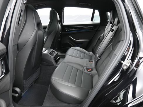 New 2026 Porsche Panamera E-Hybrid image 24
