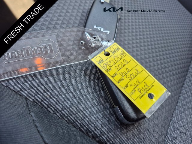 Certified 2022 Kia Soul LX w/ Technology Package FWD image 23