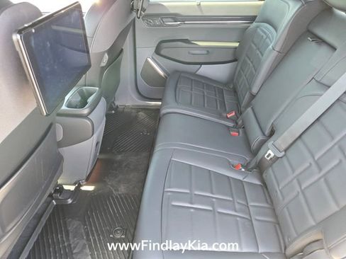 New 2026 Kia EV9 Land AWD/4WD image 13