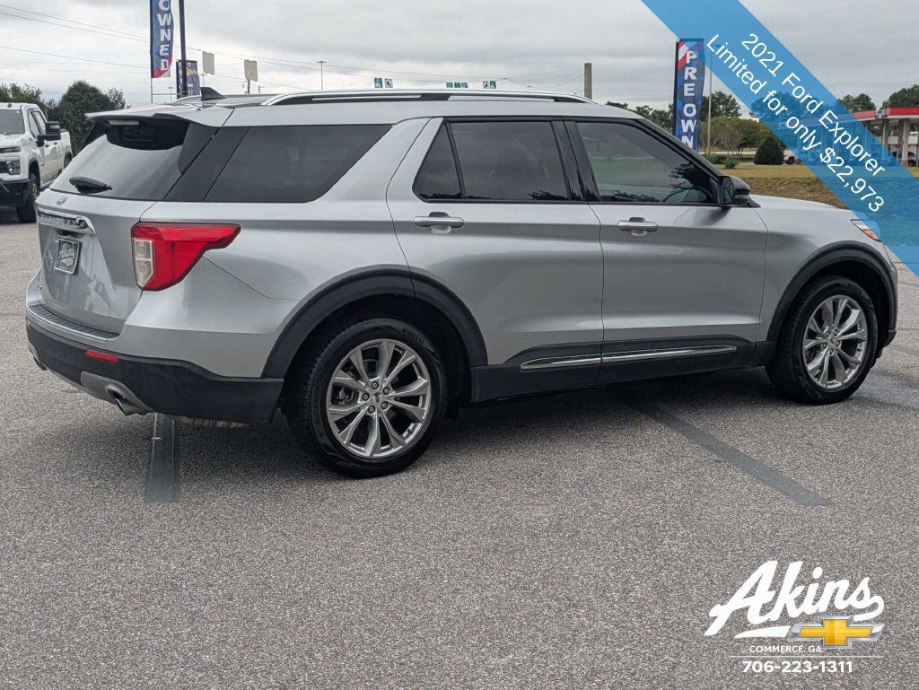 Used 2021 Ford Explorer Limited w/ Equipment Group 301A RWD image 4
