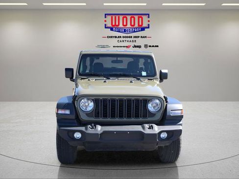 Used 2025 Jeep Wrangler Sport image 8