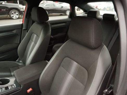 Used 2023 Honda Civic Sport image 10
