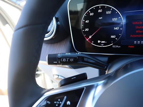 New 2026 Mercedes-Benz GLC 300 4MATIC image 39
