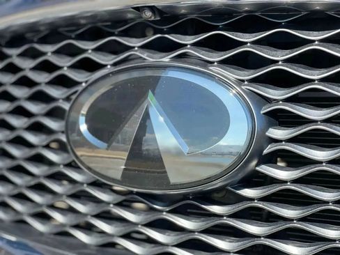 Used 2021 INFINITI QX50 Essential AWD/4WD image 15