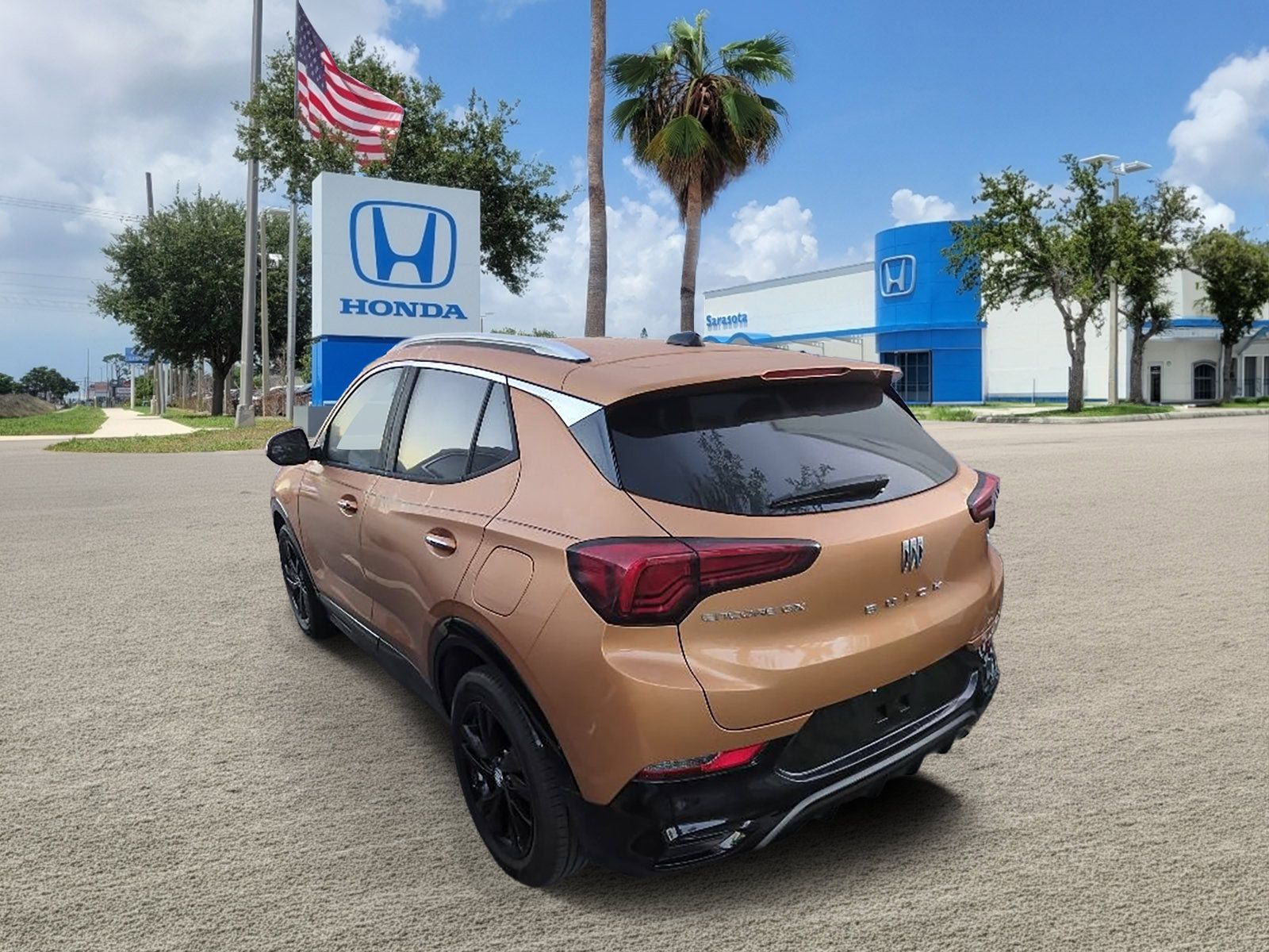 Used 2024 Buick Encore GX Sport Touring FWD image 4