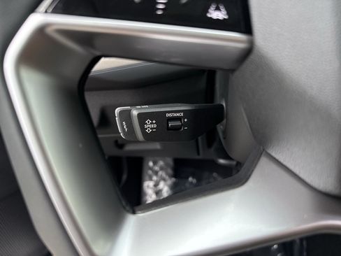 New 2026 Audi Q3 quattro 2.0T AWD/4WD image 14