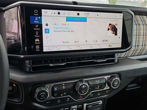 New 2026 Jeep Wrangler Unlimited Sport image 11