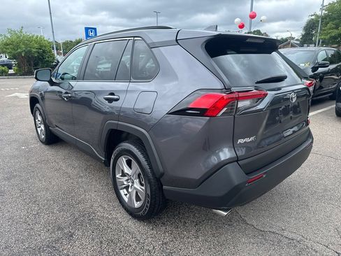 Used 2025 Toyota RAV4 XLE w/ Convenience Package AWD/4WD image 5