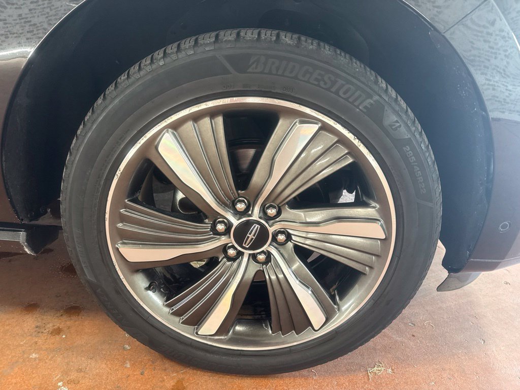 Used 2019 Lincoln Navigator L Reserve w/ Cargo Package AWD/4WD image 11