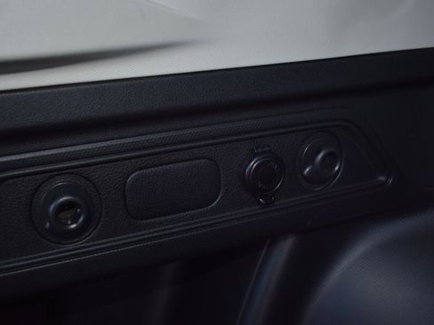 Used 2020 Subaru Forester w/ Alloy Wheel Package image 36