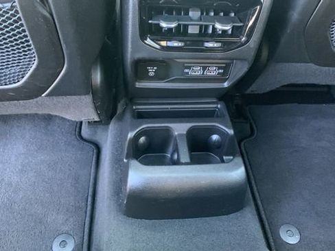 Used 2023 Jeep Grand Cherokee L Overland image 27