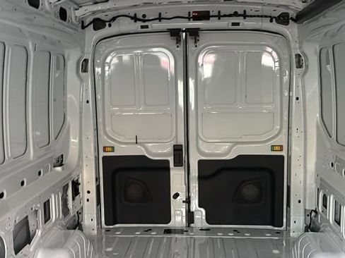 New 2026 Ford Transit 250 148 Medium Roof Extended AWD image 8
