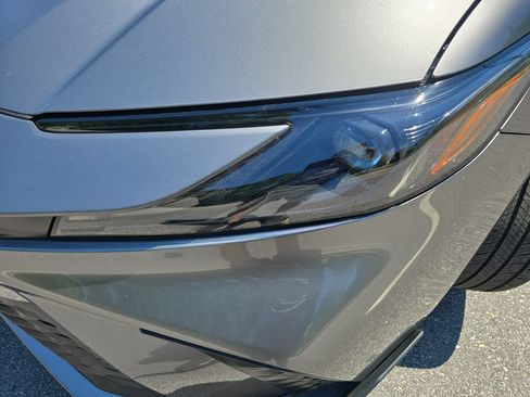 Used 2026 Toyota Camry SE FWD image 33