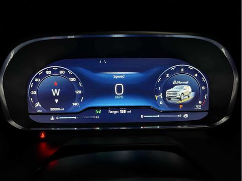 Used 2024 Chevrolet Tahoe RST w/ Luxury Package image 28