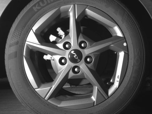 Used 2025 Kia K4 LXS image 15