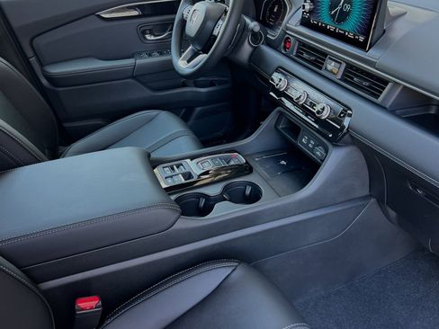 New 2025 Honda Pilot EX-L image 14