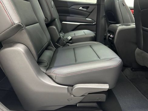 Used 2025 Chevrolet Traverse Z71 w/ Driver Confidence Package AWD/4WD image 50