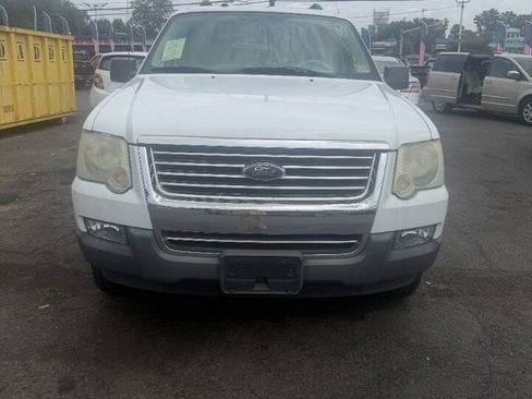 Used 2006 Ford Explorer XLT AWD/4WD image 17