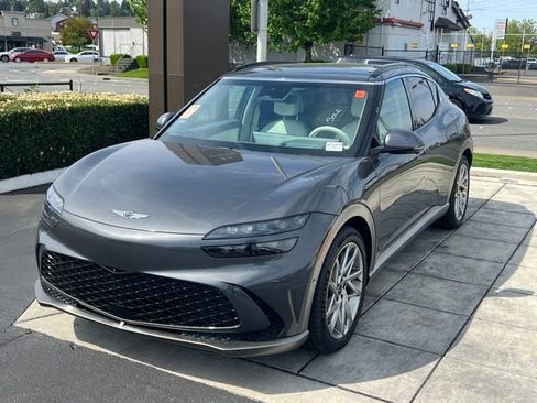 Used 2023 Genesis GV60 Advanced AWD/4WD image 3