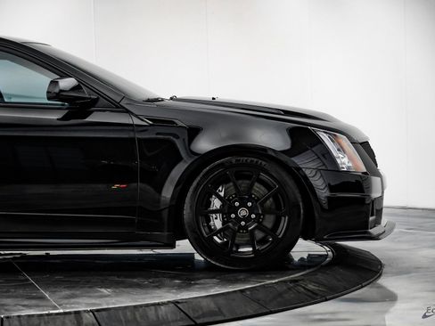 Used 2013 Cadillac CTS V image 19