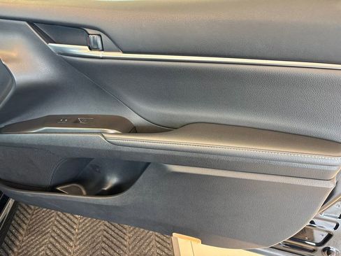 Used 2023 Toyota Camry XSE image 22