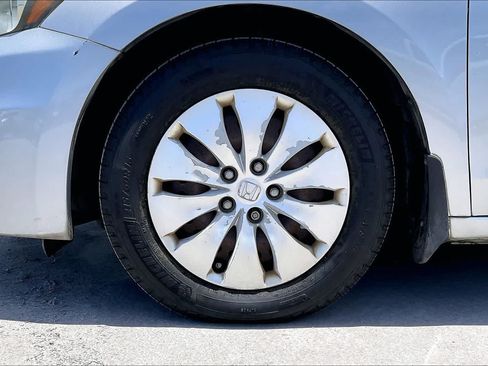 Used 2011 Honda Accord LX image 8