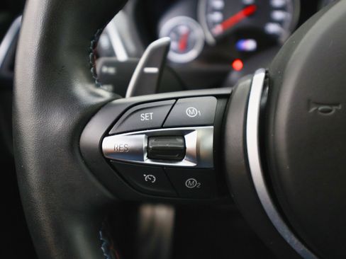 Used 2018 BMW M3 Competition w/ Competition Package image 35