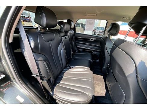 Used 2025 Genesis GV80 2.5T Standard AWD/4WD image 29