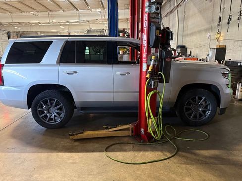 Used 2018 Chevrolet Tahoe LT AWD/4WD image 4