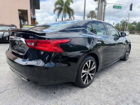Used 2017 Nissan Maxima SR w/ Midnight Edition FWD image 5