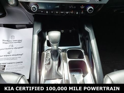 Certified 2024 Kia Telluride LX FWD image 13