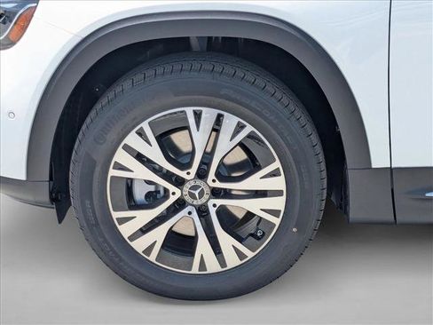 New 2026 Mercedes-Benz GLB 250 image 10