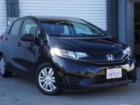 Used 2015 Honda Fit LX image 2