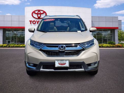 Used 2017 Honda CR-V Touring image 2