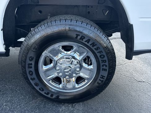 Used 2025 RAM 3500 Tradesman image 21