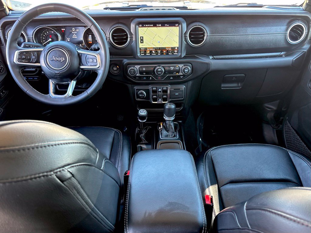 Used 2023 Jeep Wrangler Unlimited Sahara AWD/4WD image 18